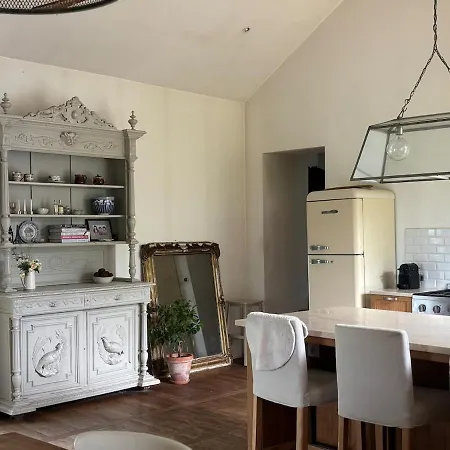 Дом отдыха Quiet Countryside House & Secure Garden